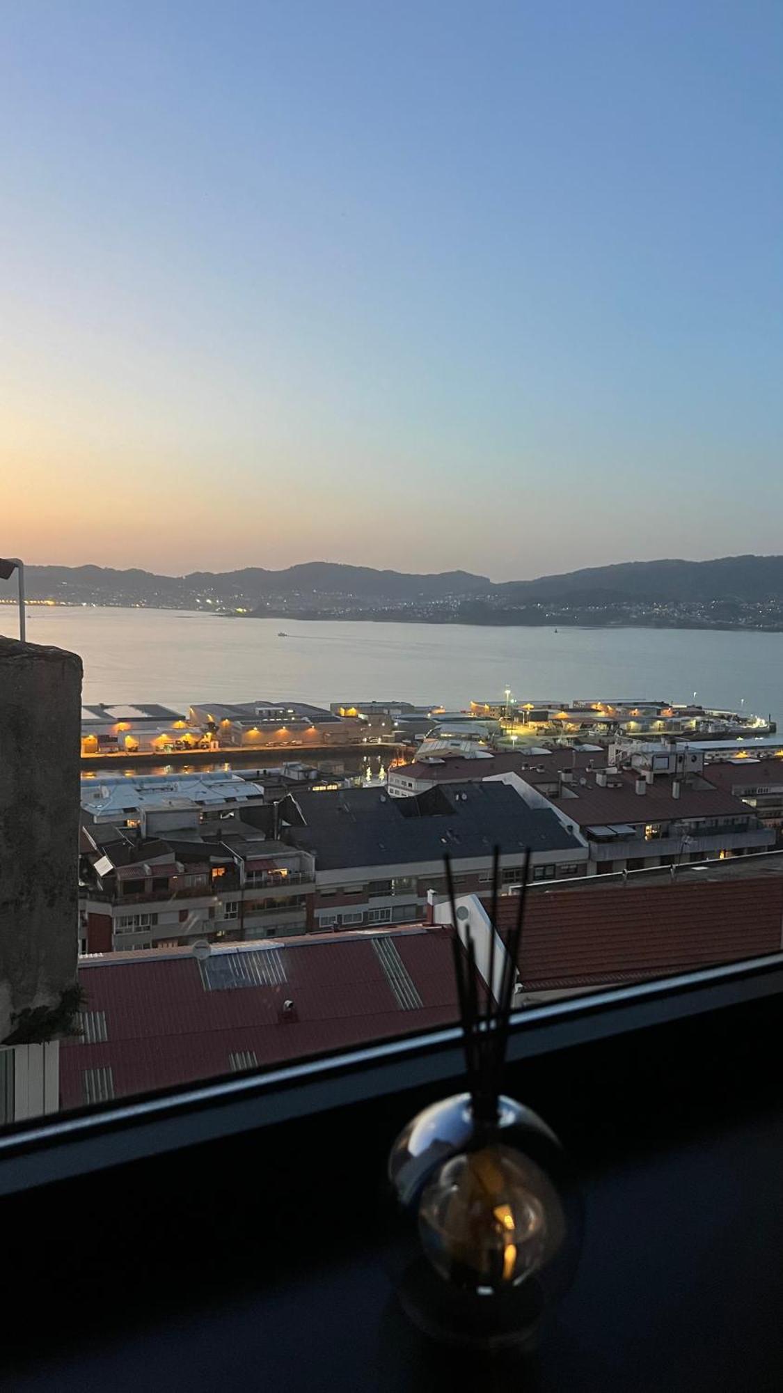Apartamento La Terraza Del Atico Con Parking Incluido Vigo Exterior foto